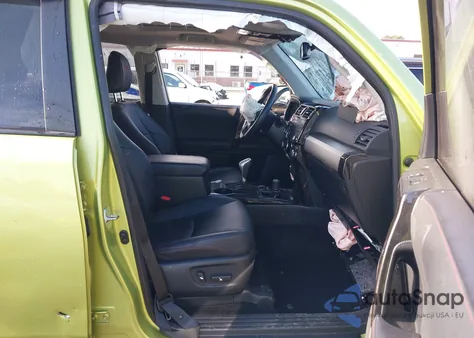 2022 Toyota 4Runner Trd Pro z USA, uszkodzony, nr VIN JTELU5JR2N6011352